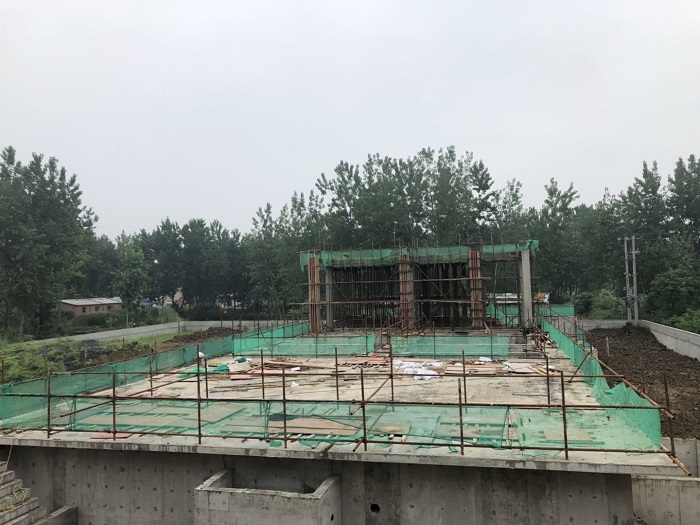 1562145273137366.jpg 于集鎮污水處理廠MBR組合池封頂圖片.jpg