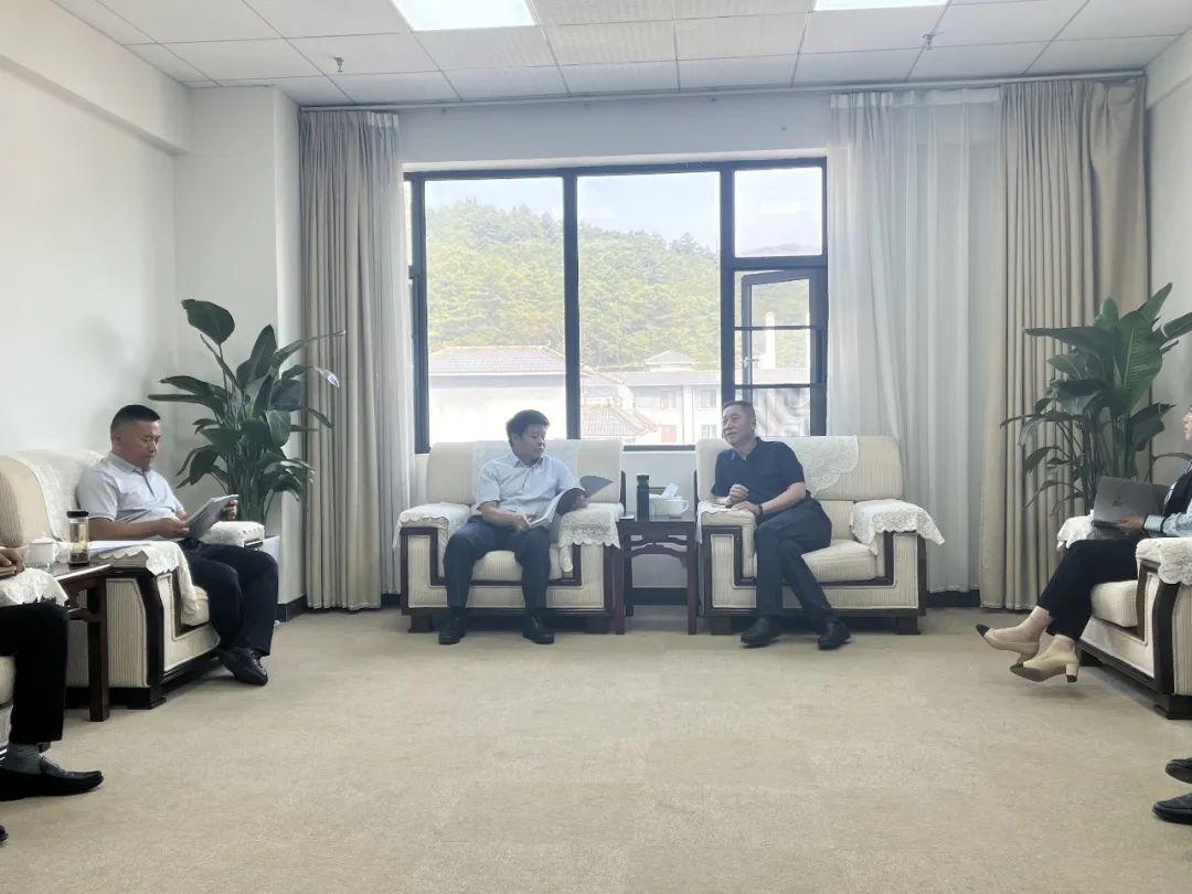 1682039560423832.jpg 1682039560423832.jpg